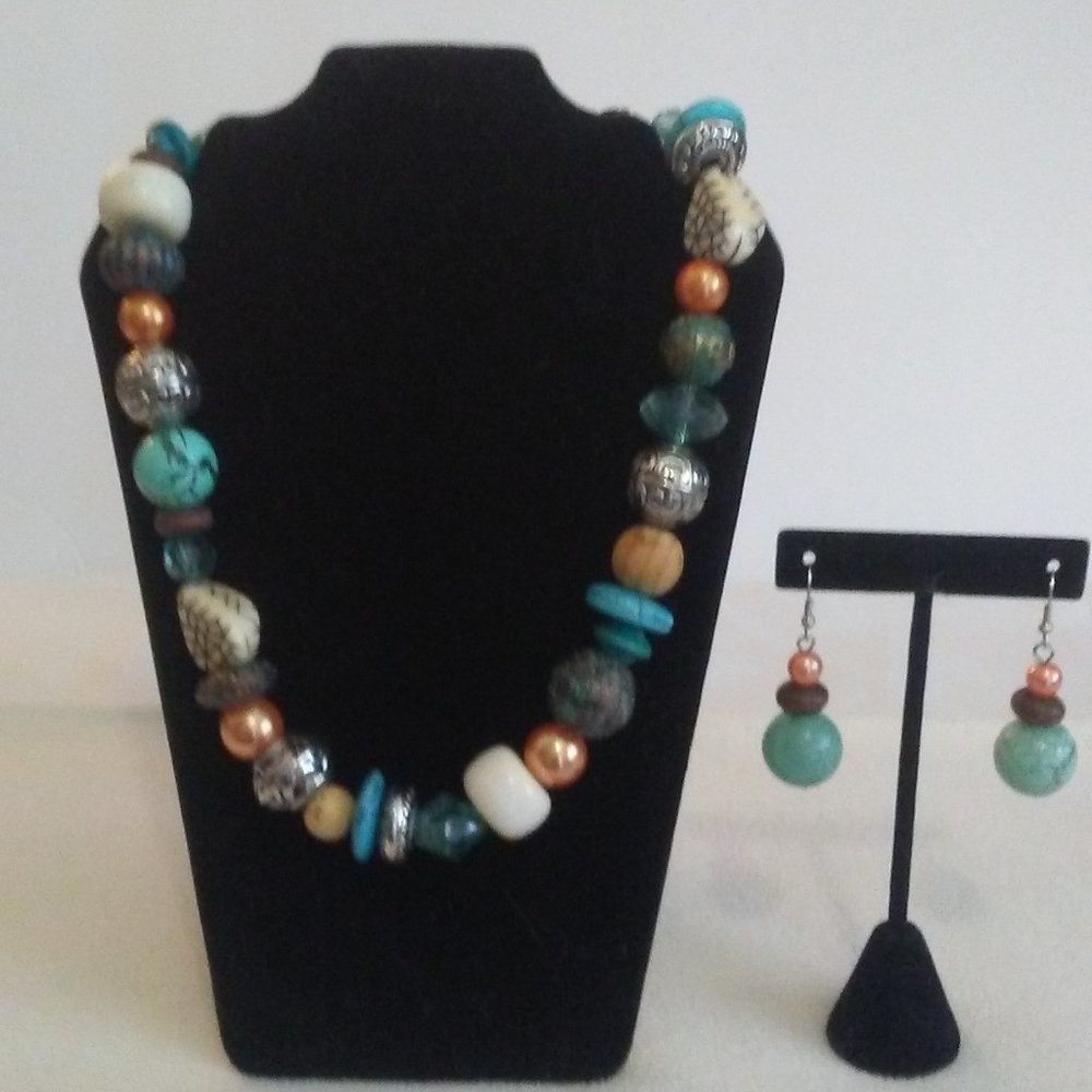 Brand New Necklace and Earrings
